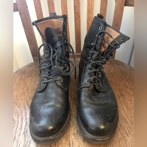 SIZE 11 FRYE VERONICA COMBAT BOOTS